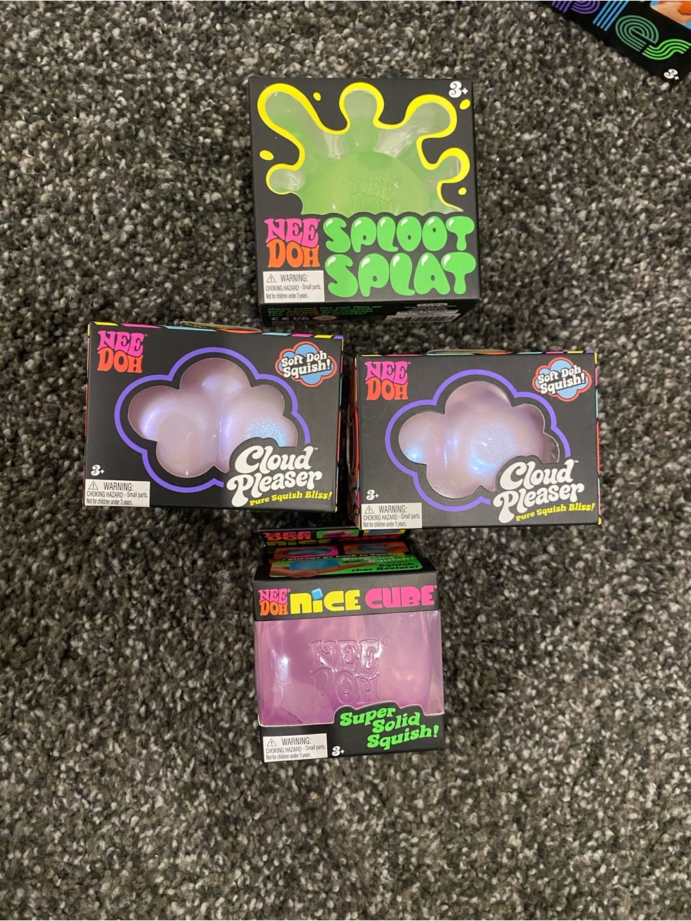 New and all sealed! Schylling needoh bundle clouds, ripples, nice cube, nice ice - Picture 2 of 4